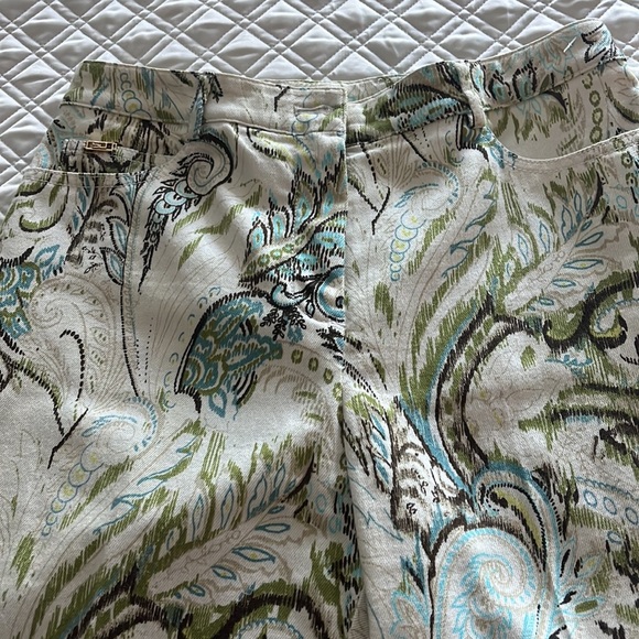 St John Sport size 2 beautiful pant - Picture 6 of 10